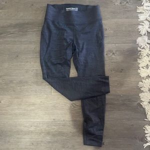 Outdoor Voices 7/8 Tech Sweat Size M